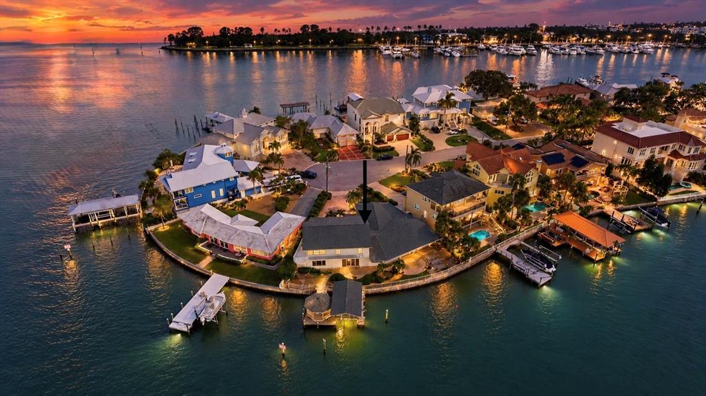 Property for sale at 290 BAYSIDE DRIVE, CLEARWATER BEACH, FL, 33767