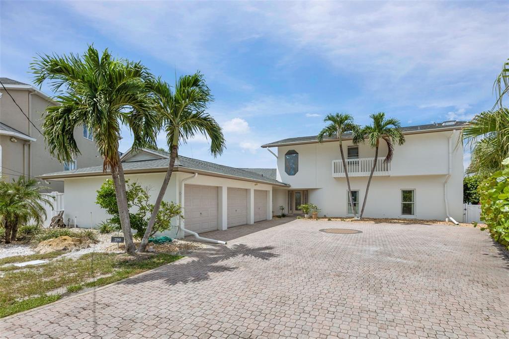 Property for sale at 290 BAYSIDE DRIVE, CLEARWATER BEACH, FL, 33767