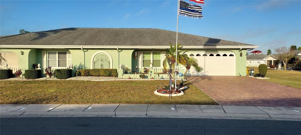 Property for sale at 906 BLUEWATER DRIVE, SUN CITY CENTER, FL, 33573