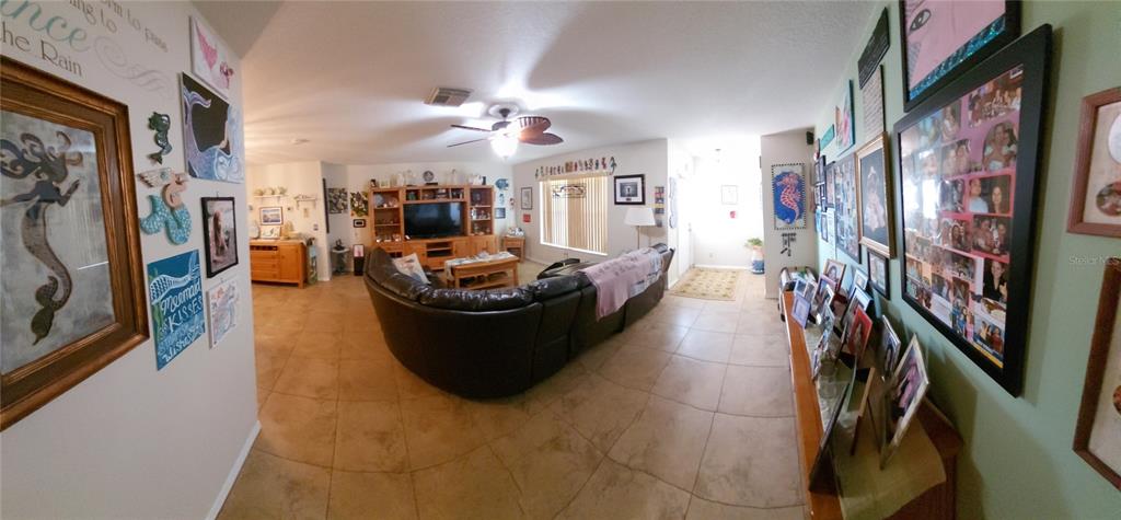 Property for sale at 906 BLUEWATER DRIVE, SUN CITY CENTER, FL, 33573