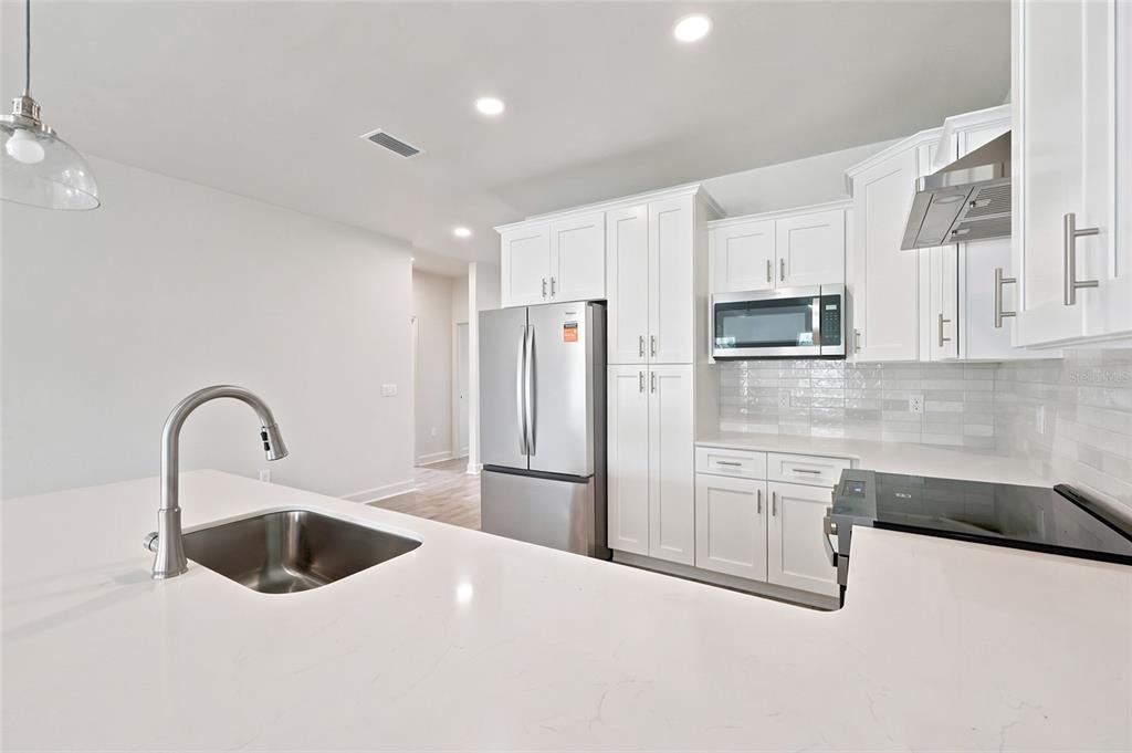 Property for sale at 21022 SW 1ST PLACE, NEWBERRY, FL, 32669