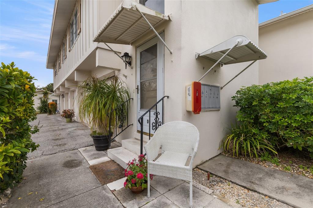 Property for sale at 3275 37TH WAY S UNIT D, ST PETERSBURG, FL, 33711