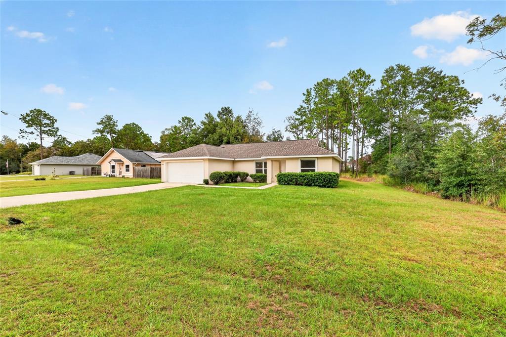 Property for sale at 7009 HEMLOCK COURSE, OCALA, FL, 34472