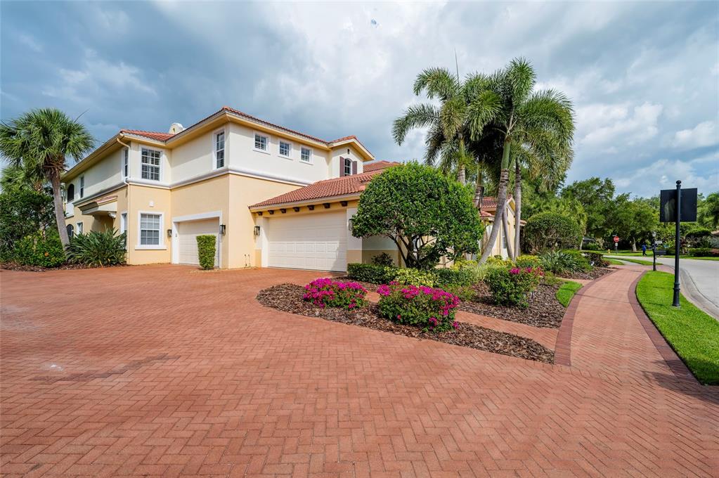 Property for sale at 9453 NE DISCOVERY TERRACE UNIT 201C, BRADENTON, FL, 34212