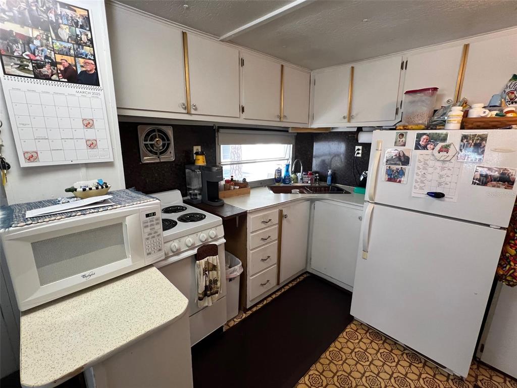 Property for sale at 12674 SEMINOLE BOULEVARD UNIT C30, LARGO, FL, 33778
