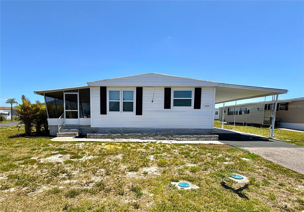 Property for sale at 7271 MOUNT ARLINGTON DRIVE NE UNIT 430, ST PETERSBURG, FL, 33702
