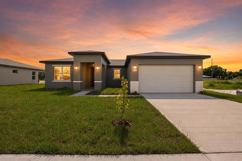 Property for sale at 2121 RIVER HAWK LOOP, WINTER HAVEN, FL, 33880
