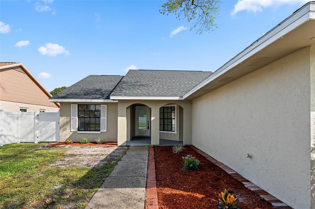 Property for sale at 7131 HOLLOWELL DRIVE, TAMPA, FL, 33634