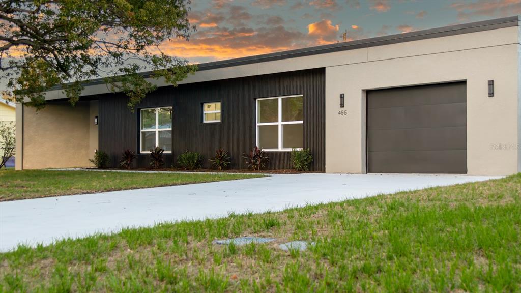 Property for sale at 455 RIVERVIEW AVENUE, SANFORD, FL, 32771