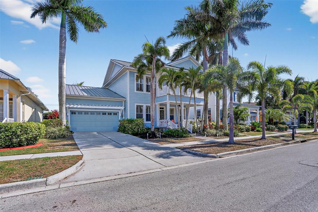 Property for sale at 416 MANNS HARBOR DRIVE, APOLLO BEACH, FL, 33572