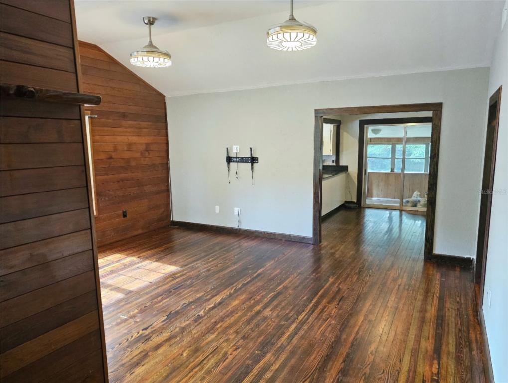 Property for sale at 1047 NE 19TH STREET, OCALA, FL, 34470