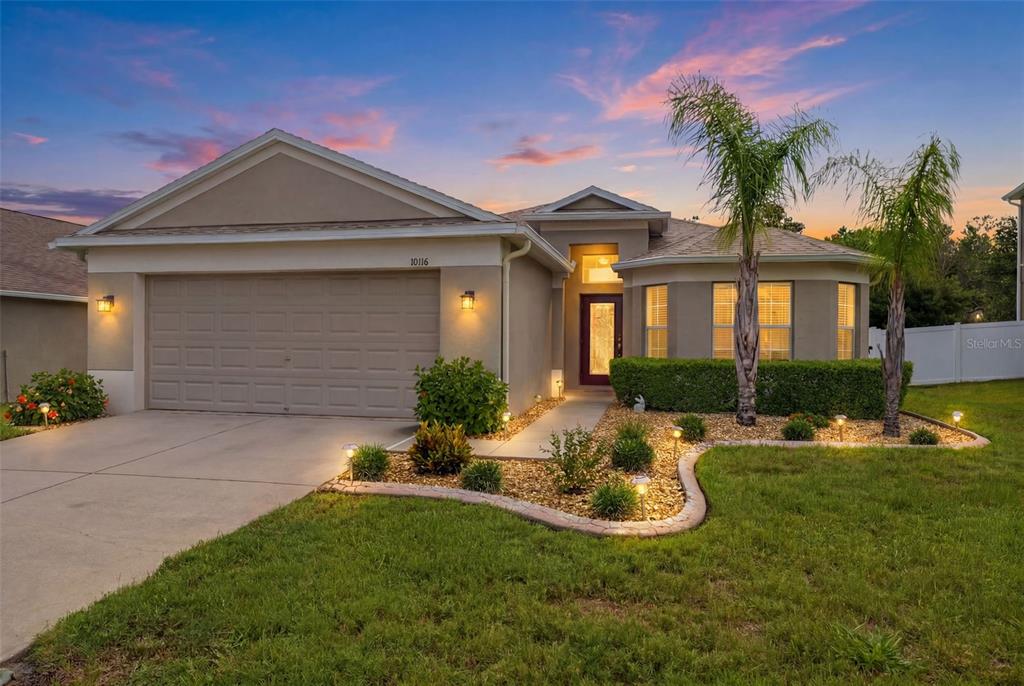 Great curb appeal!