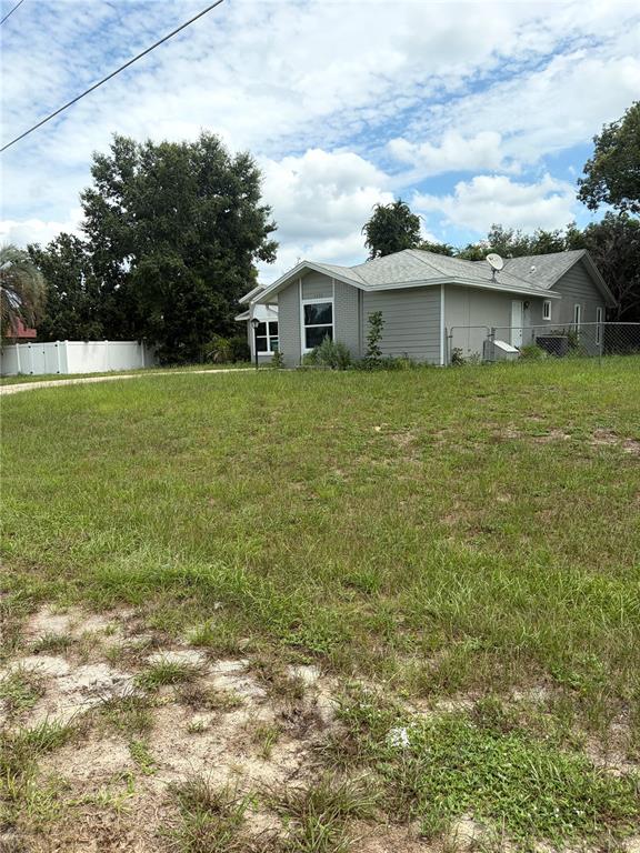 Property for sale at 1499 COURTLAND BOULEVARD, DELTONA, FL, 32738