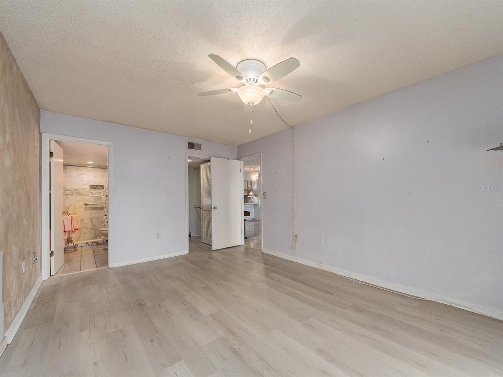 Property for sale at 9490 HARBOR GREENS WAY UNIT 305, SEMINOLE, FL, 33776