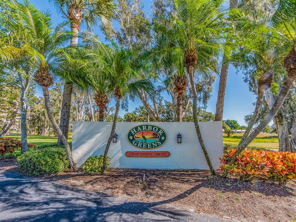 Property for sale at 9490 HARBOR GREENS WAY UNIT 305, SEMINOLE, FL, 33776