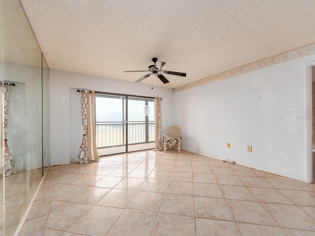 Property for sale at 9490 HARBOR GREENS WAY UNIT 305, SEMINOLE, FL, 33776