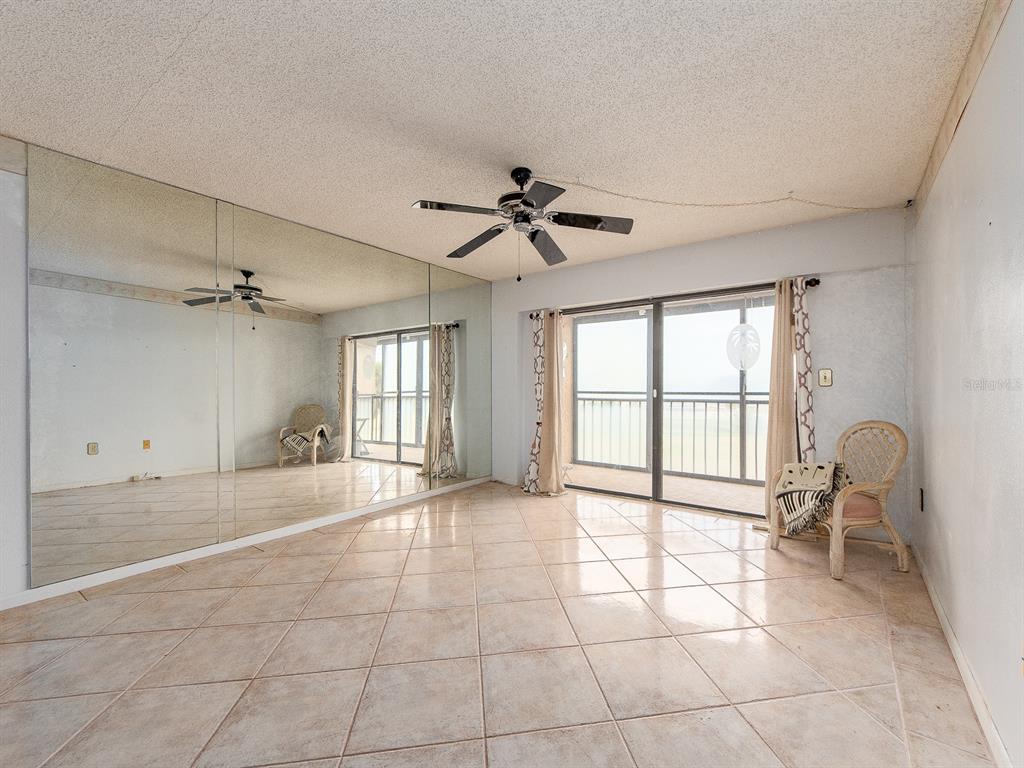 Property for sale at 9490 HARBOR GREENS WAY UNIT 305, SEMINOLE, FL, 33776