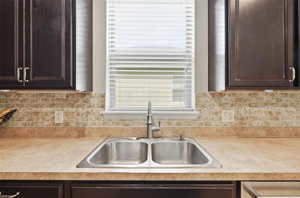 Property for sale at 20945 OLDENBURG LOOP, MOUNT DORA, FL, 32757