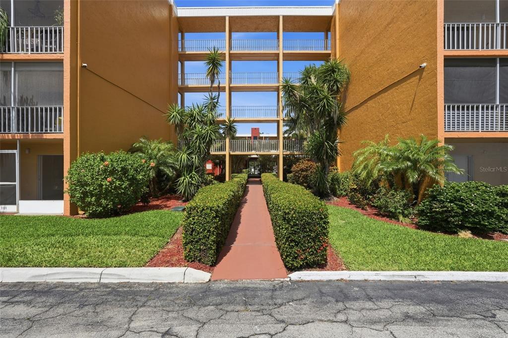 Property for sale at 2366 E MALL DRIVE UNIT 403, FORT MYERS, FL, 33901