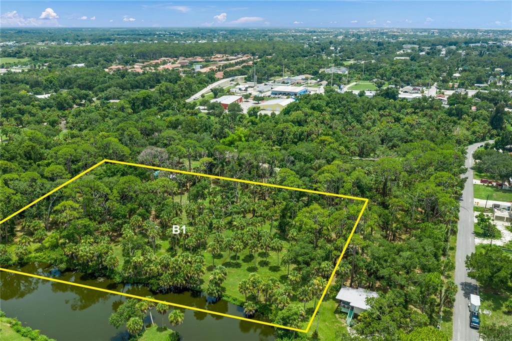 Property for sale at TWIN LAKES AVENUE UNIT B1, NOKOMIS, FL, 34275