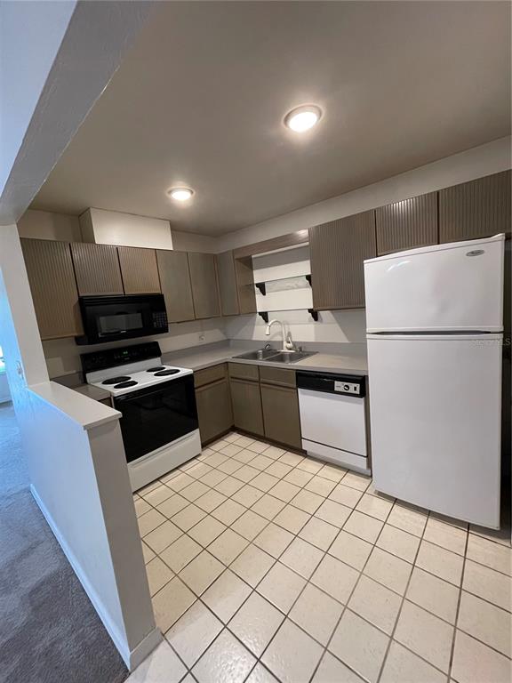 Property for sale at 3504 NW 37TH AVENUE, GAINESVILLE, FL, 32605
