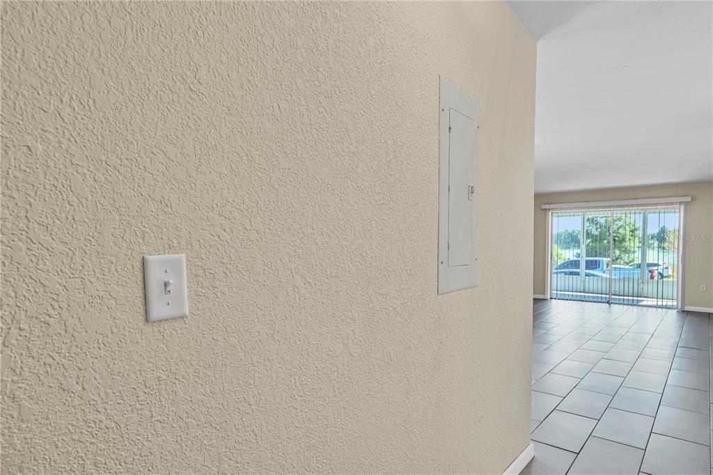Property for sale at 1550 11TH STREET NE UNIT B3, WINTER HAVEN, FL, 33881