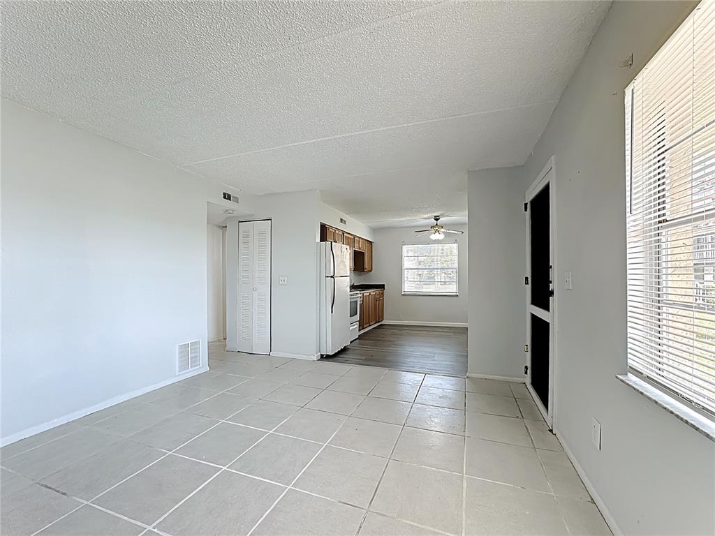 Property for sale at 694 MICHIGAN COURT UNIT 4, ST CLOUD, FL, 34769