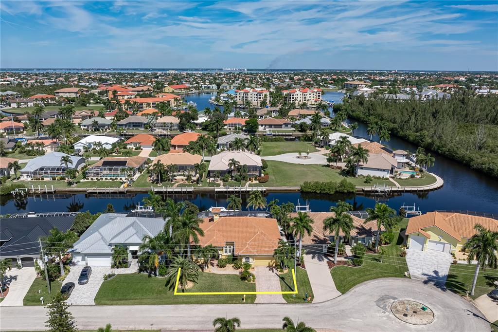 Sailboat access, waterfront home in PGI