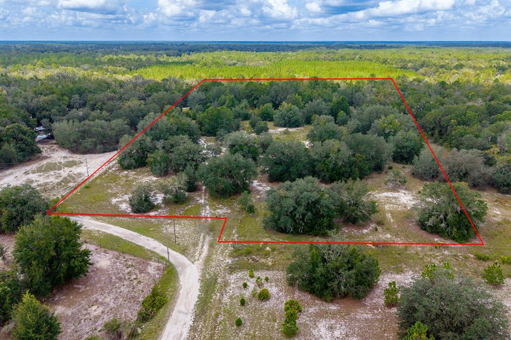 Property for sale at 220 NE 108TH LANE, BRANFORD, FL, 32008
