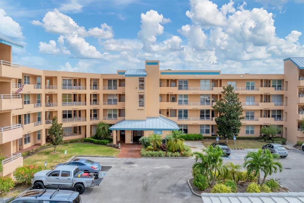Property for sale at 4530 PINEBROOK CIRCLE UNIT 208, BRADENTON, FL, 34209