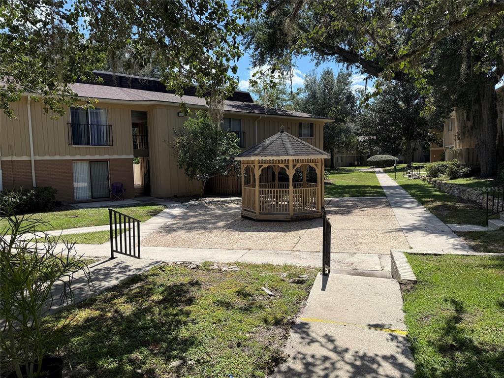 Property for sale at 507 NW 39TH ROAD UNIT 102, GAINESVILLE, FL, 32607
