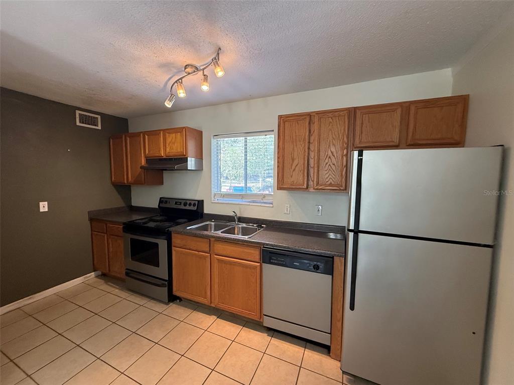 Property for sale at 507 NW 39TH ROAD UNIT 102, GAINESVILLE, FL, 32607