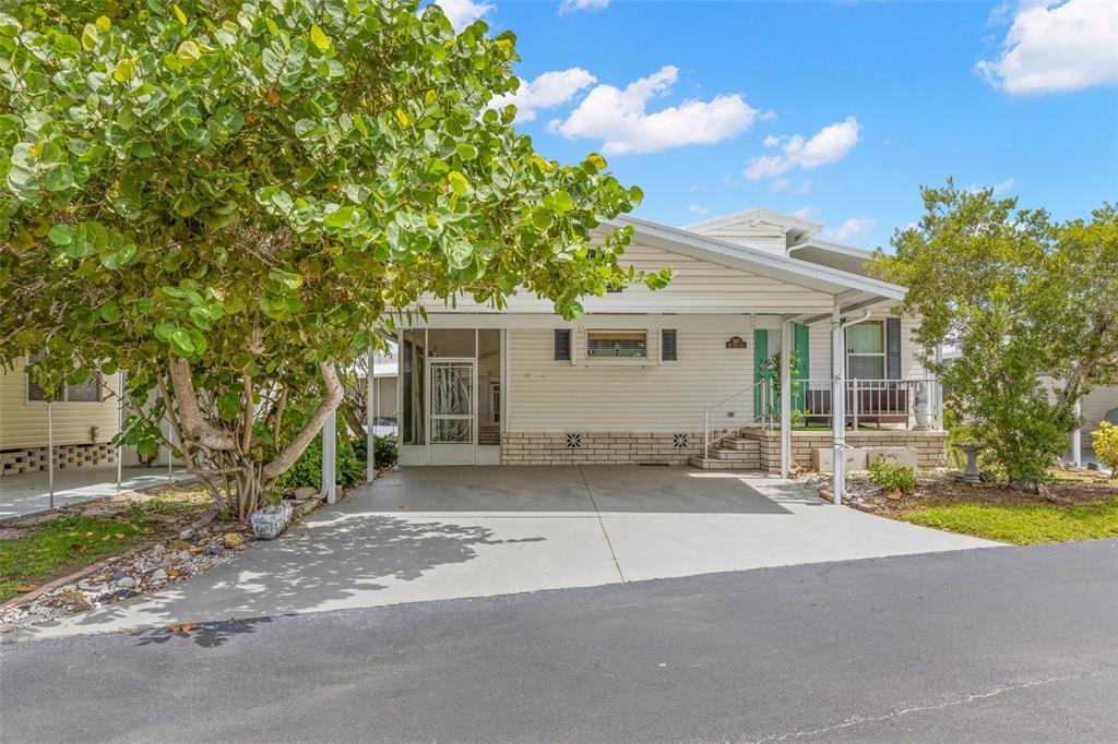 Property for sale at 357 MOUNT SAXON AVENUE NE UNIT 323, ST PETERSBURG, FL, 33702