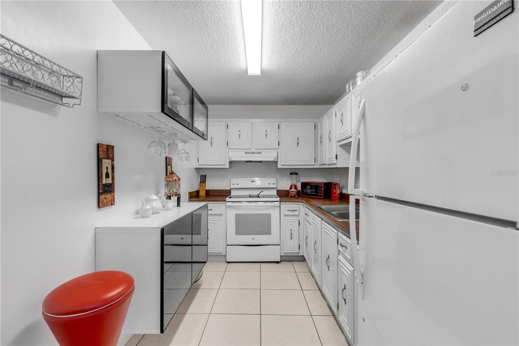 Property for sale at 2711 N HALIFAX AVENUE UNIT 372, DAYTONA BEACH, FL, 32118