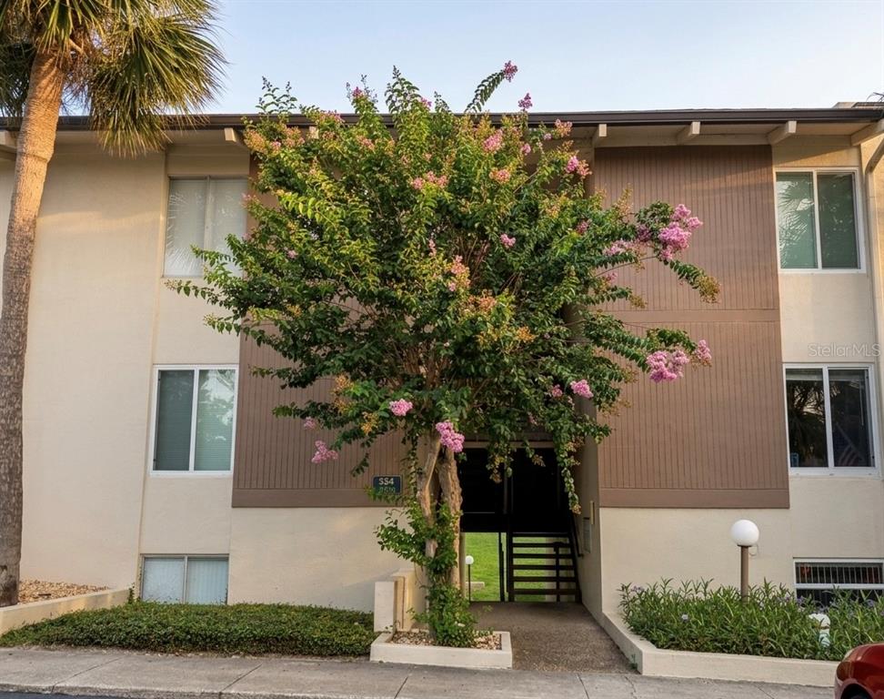 Property for sale at 554 ORANGE DRIVE UNIT 15, ALTAMONTE SPRINGS, FL, 32701