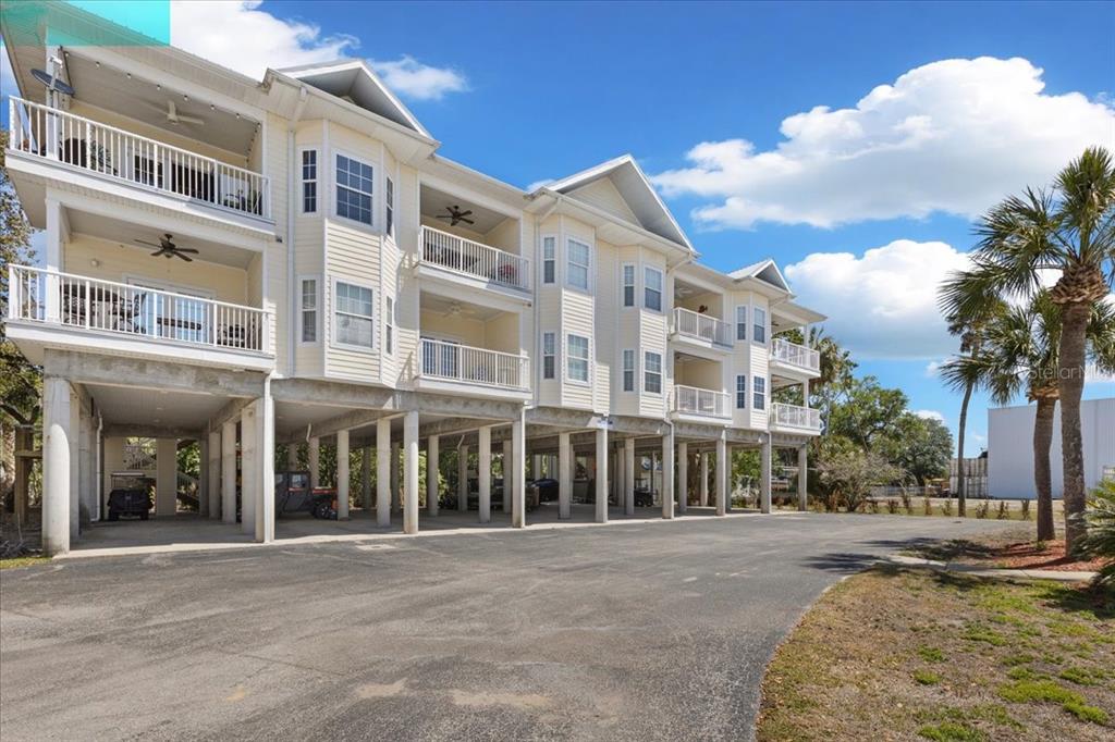 Property for sale at 54 SE 910TH AVENUE UNIT 115, SUWANNEE, FL, 32692