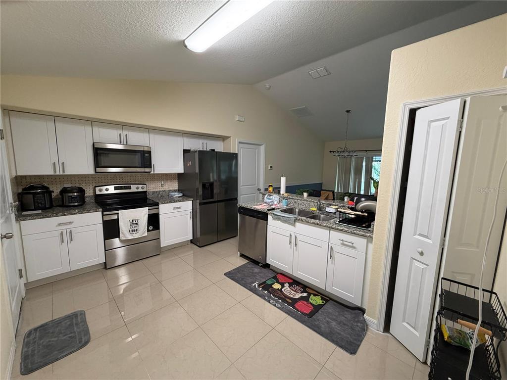 Property for sale at 14220 SPRING HILL DRIVE, SPRING HILL, FL, 34609