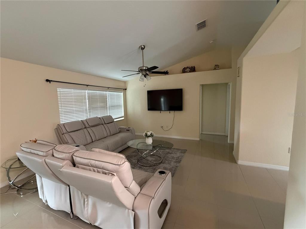 Property for sale at 14220 SPRING HILL DRIVE, SPRING HILL, FL, 34609
