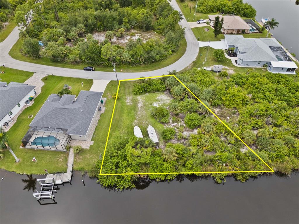 Property for sale at 8050 SANTA CRUZ DRIVE, PORT CHARLOTTE, FL, 33981