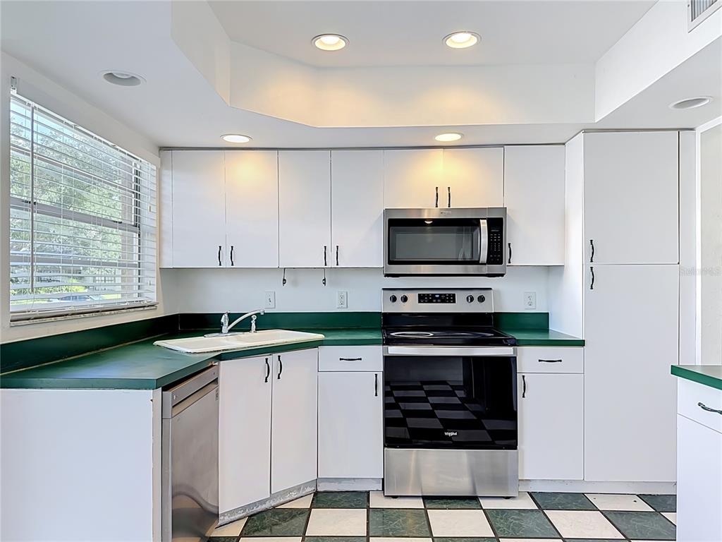 Property for sale at 5664 25TH STREET CIRCLE E, BRADENTON, FL, 34203