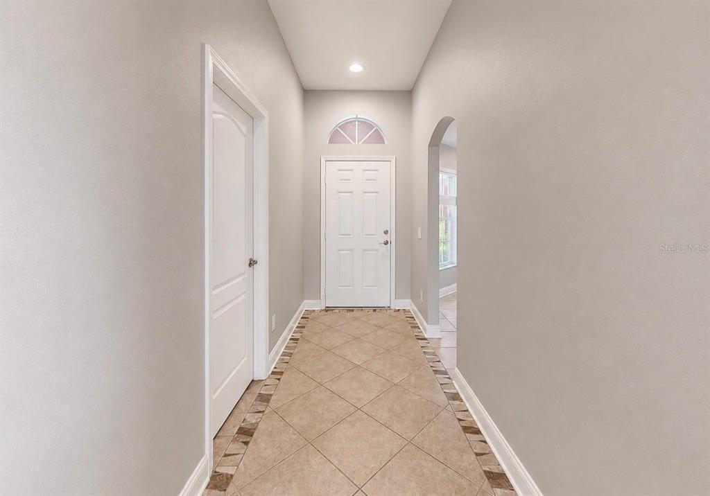 Property for sale at 1836 RAVEN GLEN DRIVE, RUSKIN, FL, 33570