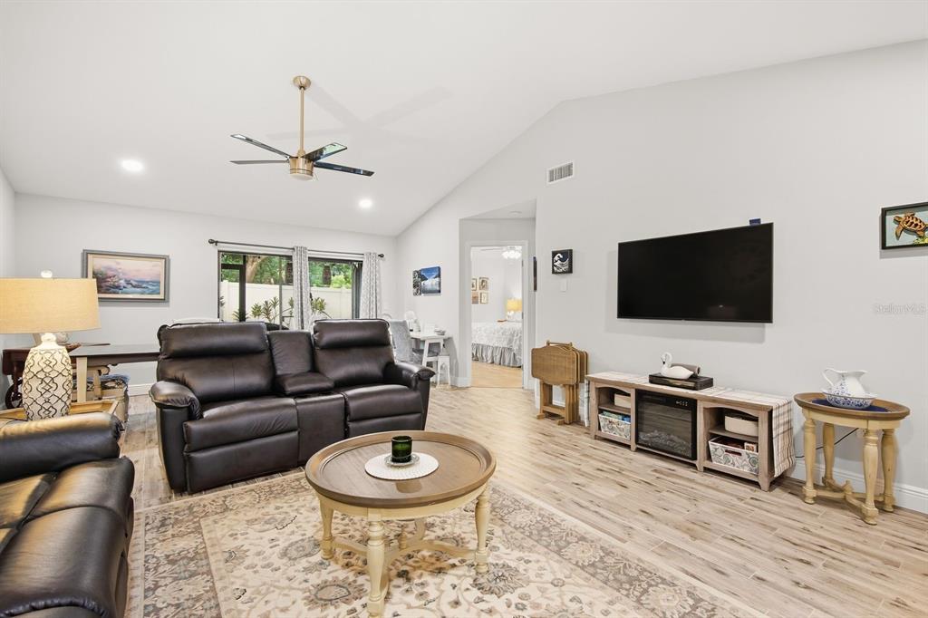 Property for sale at 2712 BENTLEY DRIVE, PALM HARBOR, FL, 34684