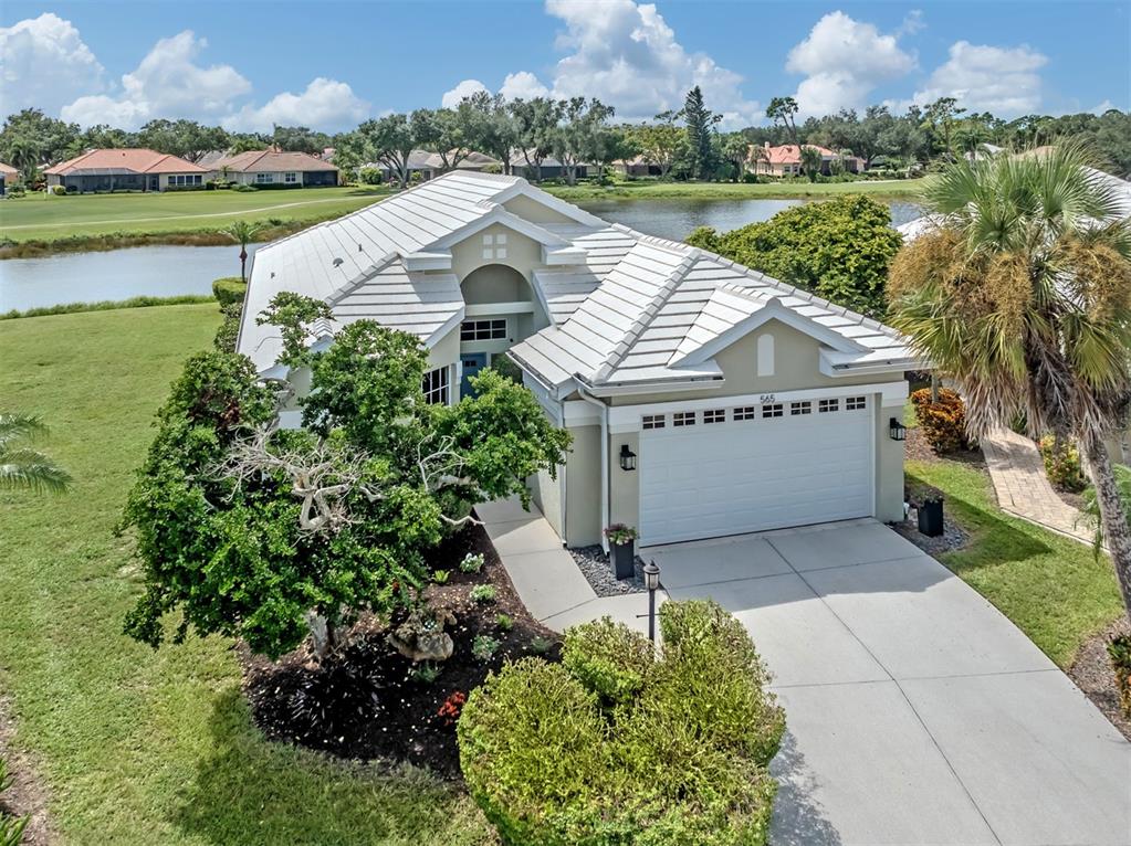 Property for sale at 565 FALLBROOK DRIVE, VENICE, FL, 34292