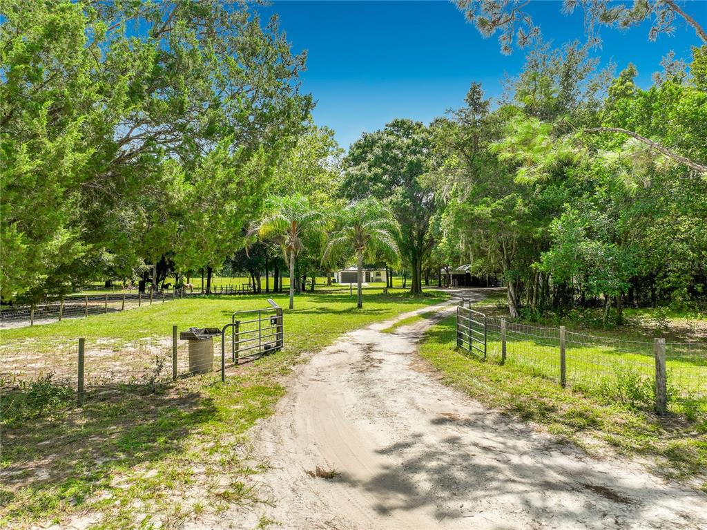 Property for sale at 34814 WILLIAM LANE, EUSTIS, FL, 32736