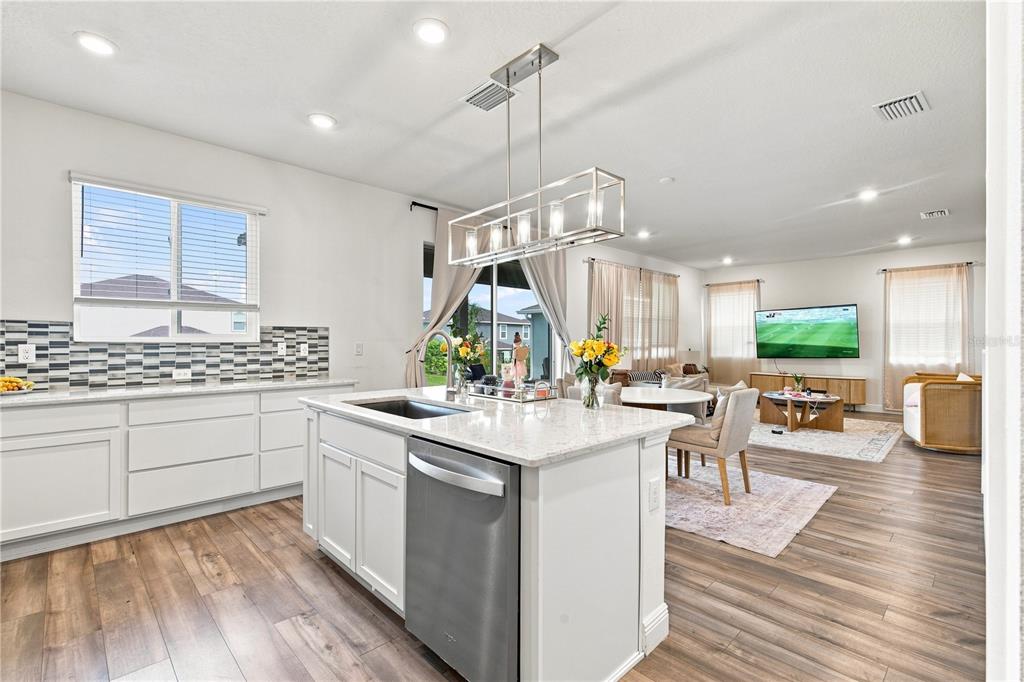 Property for sale at 9436 PINEWOOD POINT PLACE, SEFFNER, FL, 33584