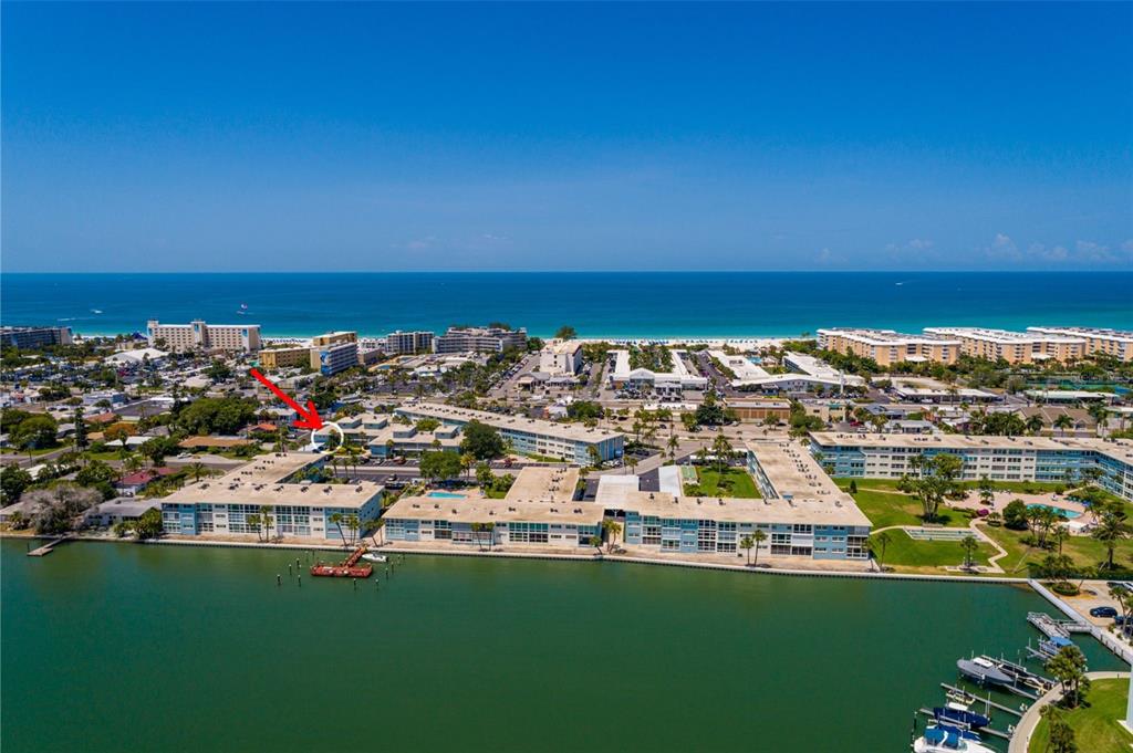 Unit 6 is close to the bay, beach & the pool.