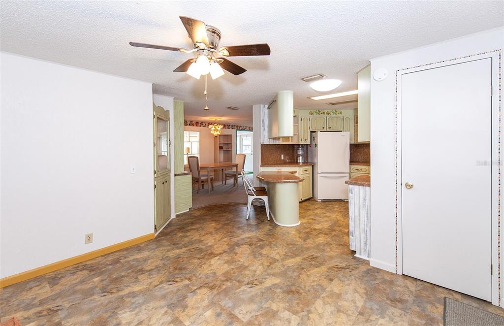 Property for sale at 878 JOLANDA CIRCLE, VENICE, FL, 34285