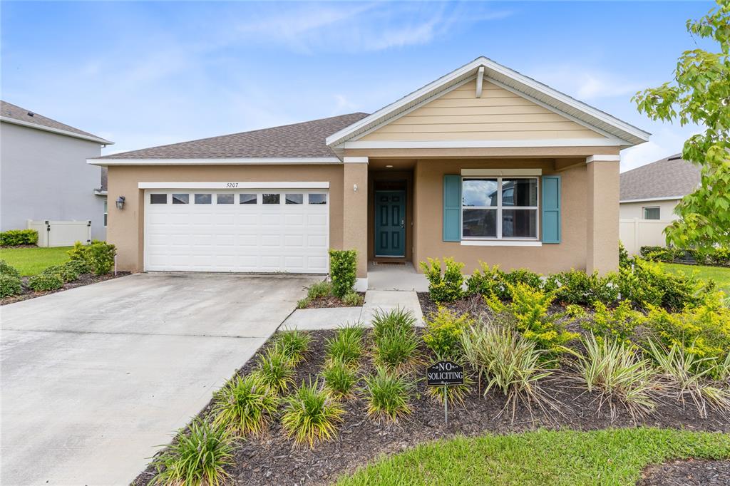 Property for sale at 5207 MAHOGANY DRIVE, MOUNT DORA, FL, 32757