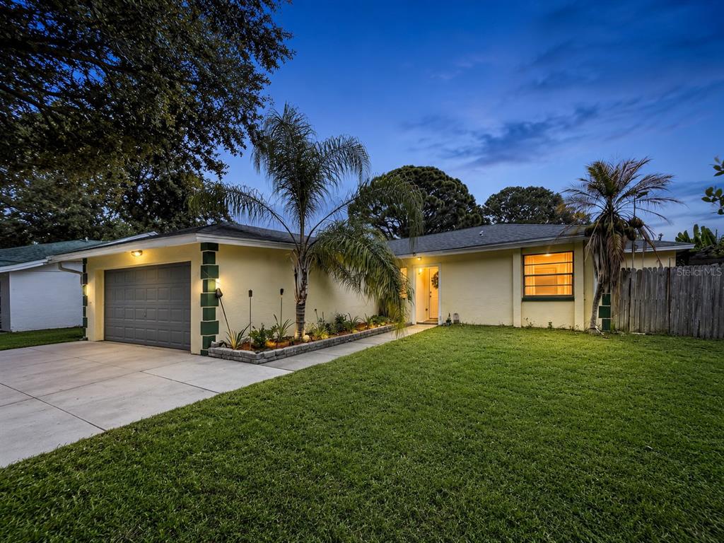 Property for sale at 6250 CEDARBROOK DRIVE N, PINELLAS PARK, FL, 33782