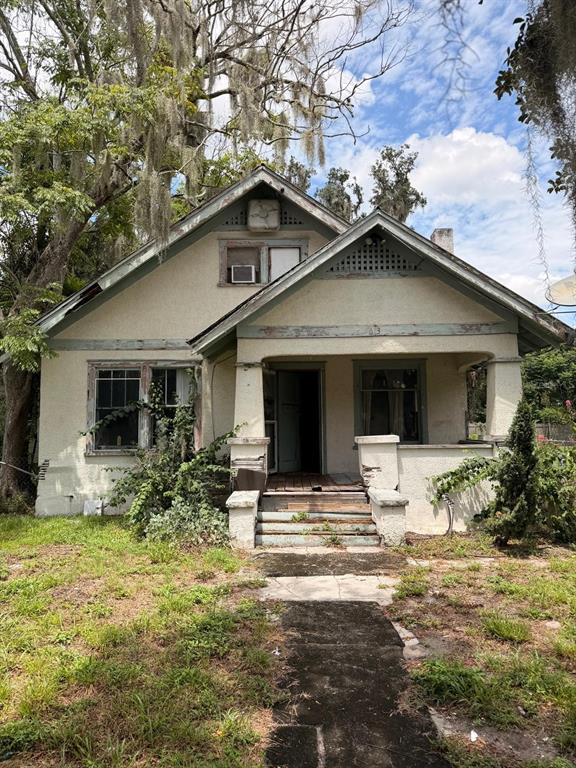 Property for sale at 613 W MINNESOTA AVENUE, DELAND, FL, 32720